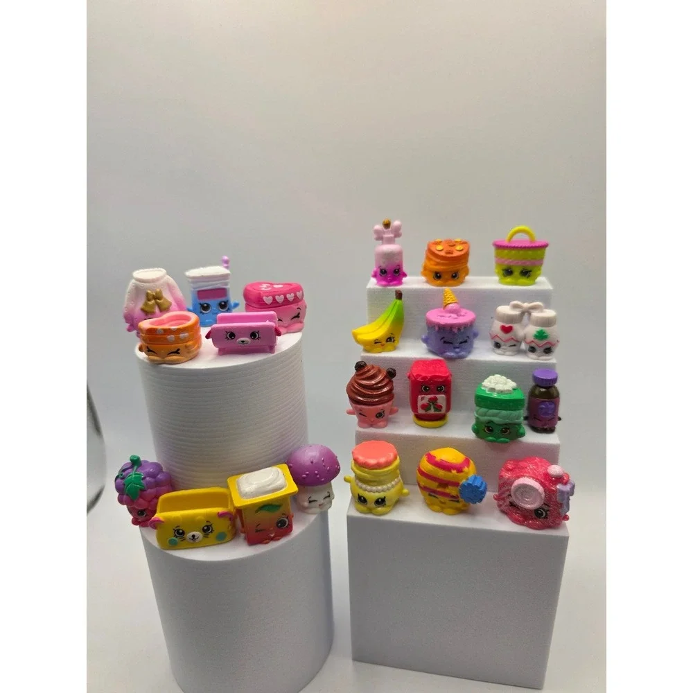 Shopkins Moose Toys Mixed Lot 22 Figures Food Grocery Accessories Miniature Toys - Picture 1 of 4